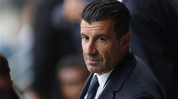 لويس فيجو يدافع عن ألونسو ويحدد فريقين مرشحين للفوز بلقب دوري أبطال أوروبا