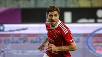 مارسيل كولر يدرس استمرار محمد شريف لقيادة هجوم الأهلي أمام بيراميدز