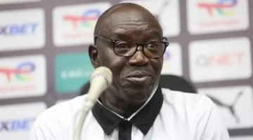 مدرب اتحاد الجزائر: نخطط لتجاوز عقبة الزمالك رغم الصعوبات التي واجهت الفريق