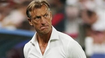 مستقبل هيرفي رينارد مع منتخب السعودية يكتنفه الغموض قبل كأس العالم المقبلة