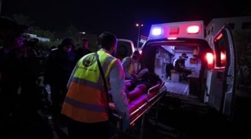 مصرع 7 أفراد من أسرة واحدة في تصادم مروع بطريق أسيوط الصحراوي