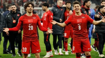 منتخب تركيا يعود إلى نهائيات المونديال بعد غياب دام 24 عاماً