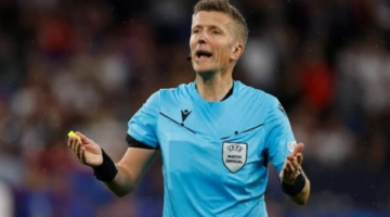 منظومة قضاة الملاعب في أوروبا: كيف تدار أجور تصل لـ 300 ألف يورو؟