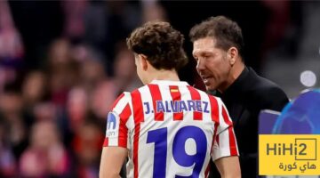 هل يمهد سيميوني الطريق أمام انتقال جوليان ألفاريز إلى صفوف نادي برشلونة؟