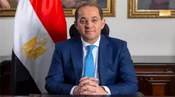 وزارة الاستثمار تطرح عملة 2 جنيه معدنية لإنهاء أزمة الفكة في البلاد