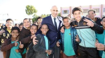 وزير التعليم يفتح باب الحصول على شهادات دولية لطلاب التعليم الفني