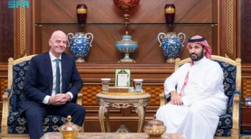 ولي العهد يبحث مستقبل كرة القدم مع رئيس الاتحاد الدولي في الرياض
