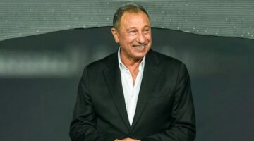 أحمد الطيب يحسم الجدل حول مستقبل محمود الخطيب عقب فوز النادي الأهلي