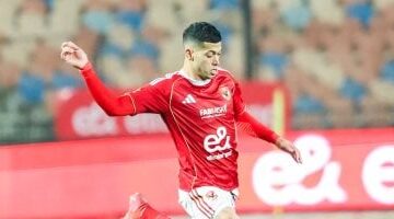 أزمة إيقاف القيد تضع انتقال ثنائي الأهلي إلى الفتح السعودي في مهب الريح
