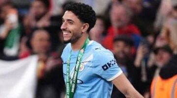 أستون فيلا يستغل مشاركته في دوري أبطال أوروبا لمحاولة ضم عمر مرموش