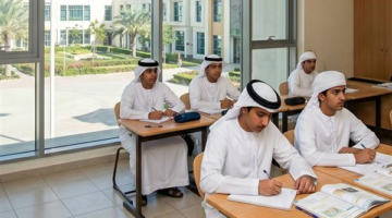 الإمارات تستأنف الدراسة الحضورية في جميع المدارس والجامعات اعتباراً من اليوم الإثنين