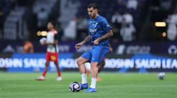 الهلال يستعيد خدمات نجمه البارز قبل مواجهة النصر المرتقبة في الدوري