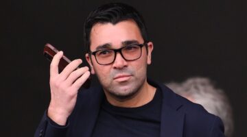 برشلونة يراقب موهبة بارزة في الدوري الإنجليزي وسط منافسة من أندية كبرى