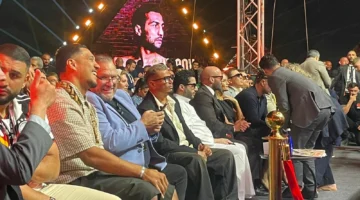 تركي آل الشيخ يجمع نجوم الفن العالميين والعرب في فعالية تحت سفح الأهرامات