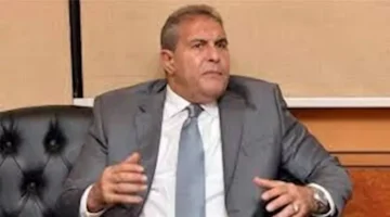 تصريحات طاهر أبو زيد ضد الخطيب وأزمة راتب أسامة حسني تثيران جدلاً واسعاً