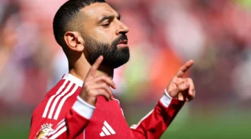 تفاصيل اللقاء السري داخل منزل صلاح الذي أنهى مسيرته مع ليفربول