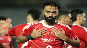 حسين الشحات يثير الجدل برسالة غامضة حول العمل بأسلوب الصدمة