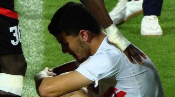 دموع محمد شحاتة تخطف الأنظار عقب تتويج الزمالك بالدوري والتأهل لأبطال إفريقيا
