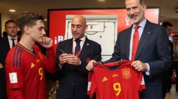 رئيسة المكسيك تؤكد حضور ملك إسبانيا منافسات كأس العالم القادمة