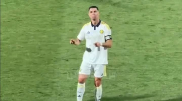 رونالدو يواجه خطر الإيقاف قبل قمة الهلال بسبب حركة غير لائقة جديدة