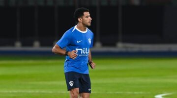 ظهور ثلاثي الزمالك في المدرجات لدعم الفريق قبل مواجهة القمة أمام الأهلي