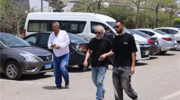 غياب لافت لنجوم الفن عن تشييع جنازة الفنان الراحل عبد الرحمن أبو زهرة
