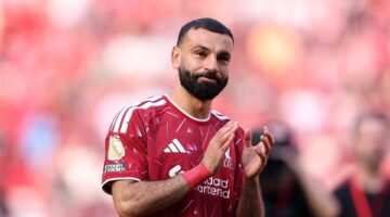 محمد صلاح يخاطب الجماهير المصرية بكلمات مؤثرة عن قصة شبابه المليئة بالتضحيات