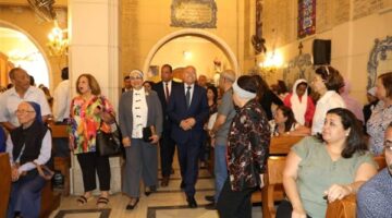 مشاركة محافظ القاهرة في احتفالية كنيسة سيدة فاتيما تخلف أجواء إيجابية بمصر الجديدة