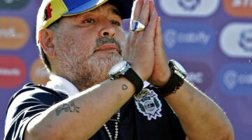 مفاجأة طبيب التشريح في المحكمة حول اللحظات الأخيرة في حياة مارادونا