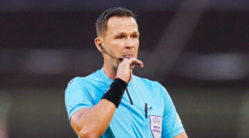 من هو حكم مباراة الفيحاء والهلال صاحب الحادثة المثيرة للجدل في الملاعب؟