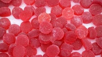 إدارة الغذاء الأمريكية تحظر استخدام صبغة Red 3 في الأطعمة والأدوية الفموية
