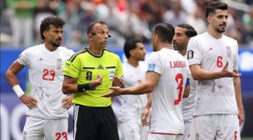 اتهامات بالظلم تلاحق منظمي كأس العالم بعد توديع منتخب إيران للبطولة