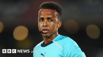 الفيفا تنهي أزمة المستحقات المالية للحكم الصومالي عمر أرتان عقب كأس العالم