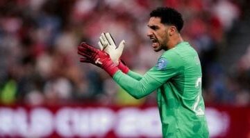 تألق مصطفى شوبير في كأس العالم يضع مصيره على طاولة نقاش الأهلي