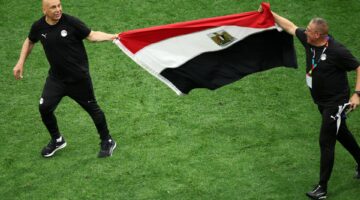 توجيهات نجوم التسعينيات لحسام حسن ومحمد صلاح قبل مواجهة منتخب أستراليا
