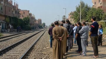 حادث قطار السويس الإسماعيلية ينهي حياة 6 أفراد من أسرة واحدة