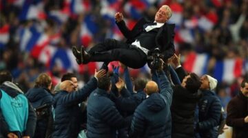 ديشامب يشيد بأفضل منتخب في إفريقيا ويعلق على لقب بطل العالم