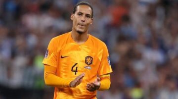رقم قياسي جديد يسجله فان دايك مع منتخب هولندا في كأس العالم