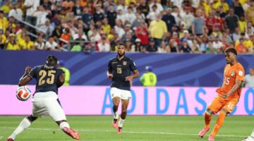 ساحل العاج تخطف فوزا دراميا على الإكوادور بفضل بصمة اللاعب ديالو