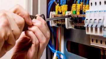 شركات الكهرباء تبدأ حملات موسعة لضبط سارقي التيار والتلاعب بعدادات الاستهلاك