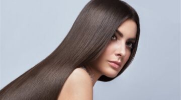 طرق طبيعية فعالة لترطيب شعرك وحمايته من الجفاف في أجواء الصيف