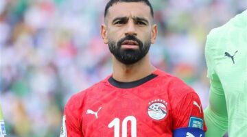 فيفا يحسم الجدل حول شارة محمد صلاح في مواجهة مصر وإيران