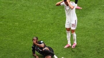 كونيه ينضم لمعسكر كندا في كأس العالم بعد تعافيه من كسر الساق