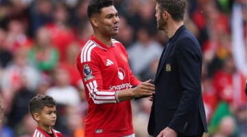 مانشستر يونايتد ينهي تعاقده مع ثنائي الفريق بعد رحيل كاسيميرو عن النادي