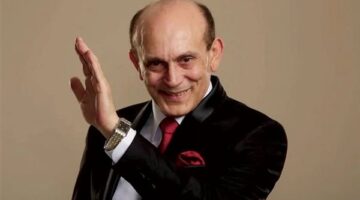 مصدر مقرب يكشف حقيقة دخول الفنان محمد صبحي العناية المركزة ويؤكد استقراره