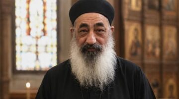 مطرانية البلينا تؤكد سلامة القمص فيلبس ذكري عقب تعرضه لاعتداء في سوهاج