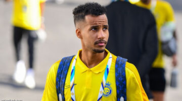 مفاوضات غامضة تضع النصر في انتظار موافقة لاعب أجنبي على العرض المقدم