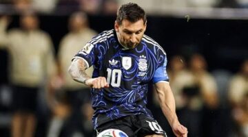 ميسي يقود المنتخب الأرجنتيني لفوز جديد بثلاثية نظيفة أمام الأردن في المونديال