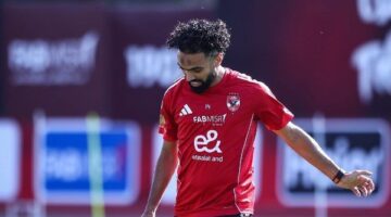 هاني حتحوت يكشف كواليس اقتراب حسين الشحات من الرحيل عن صفوف النادي الأهلي