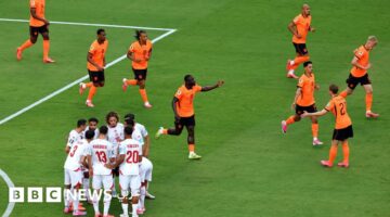 هولندا تهزم تونس بثلاثية وتضمن التأهل إلى دور الـ32 بكأس العالم